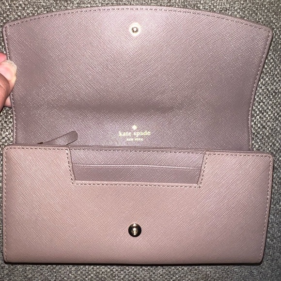 Kate Spade Wallet - Picture 5 of 7